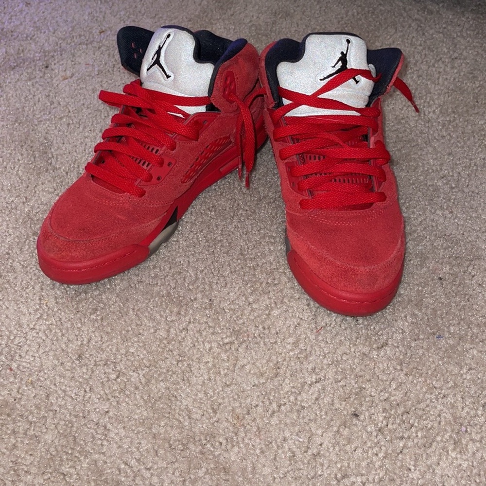 Red jordan 5s